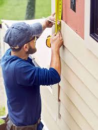 Best Siding Removal and Disposal  in Wood River, IL